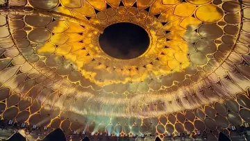 Zasłona do filmu "Hans Zimmer & Friends: Diamond in the Desert" #782345