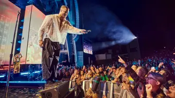 Zasłona do filmu "Imagine Dragons: Live from the Hollywood Bowl (with the LA Film Orchestra)" #1908359