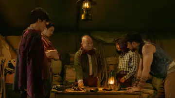 Zasłona do filmu "Skok na pociąg ze złotem" #607042