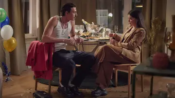 Zasłona do filmu "Dubbel Zes" #1599548