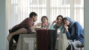 Zasłona do filmu "Zan va bache" #535061