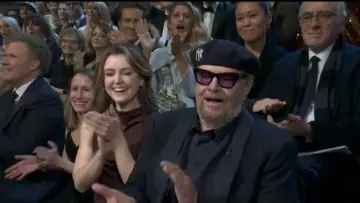 Zasłona do filmu "SNL50: The Homecoming Concert" #731320