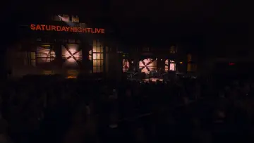 Zasłona do filmu "SNL50: The Homecoming Concert" #731322