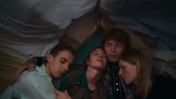 Zasłona do filmu "Nie ma duchów w mieszkaniu na Dobrej" #772930