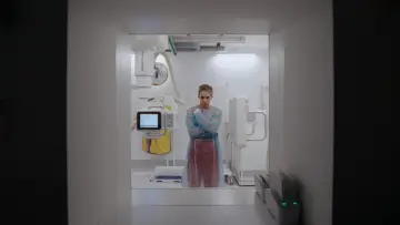 Zasłona do filmu "Nie ma duchów w mieszkaniu na Dobrej" #772945