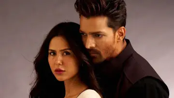 Zasłona do filmu "एक दीवाने की दीवानियत" #595287
