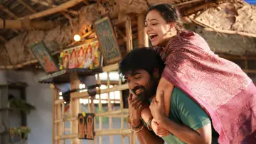 Zasłona do filmu "தலைவன் தலைவி" #978351