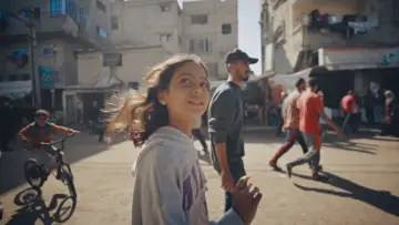 Zasłona do filmu "Gaza: How to Survive a Warzone" #1812219