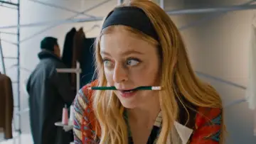 Zasłona do filmu "Idiotka" #767247