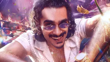 Zasłona do filmu "ചത്താ പച്ച: The Ring of Rowdies" #541196