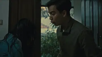 Zasłona do filmu "Rumah Untuk Alie" #720480