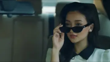 Zasłona do filmu "Musuh Dalam Selimut" #540350