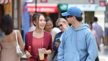 Zasłona do filmu "นากรักมาก ม๊ากมาก" #657722