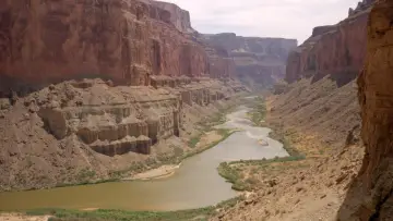 Zasłona do filmu "Grand Canyon - Un voyage au centre de la Terre" #977762