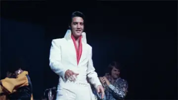 Zasłona do filmu "EPiC: Elvis Presley in Concert" #529502