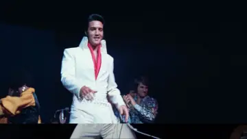 Zasłona do filmu "EPiC: Elvis Presley in Concert" #529504