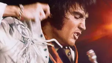 Zasłona do filmu "EPiC: Elvis Presley in Concert" #762552
