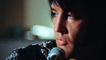 Zasłona do filmu "EPiC: Elvis Presley in Concert" #910102