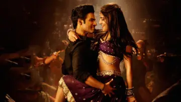 Zasłona do filmu "జూనియర్" #658258
