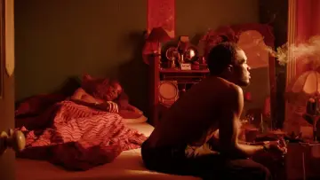 Zasłona do filmu "This Love Isn