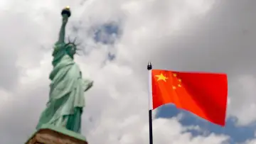 Zasłona do filmu "China vs. Hollywood – Traumfabrik unter Kontrolle" #1172433