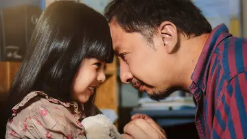 Zasłona do filmu "Panggil Aku Ayah" #701481