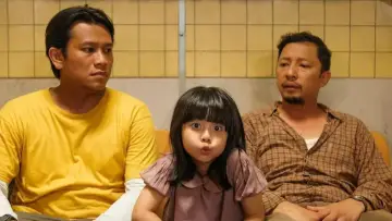 Zasłona do filmu "Panggil Aku Ayah" #701490