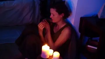 Zasłona do filmu "L
