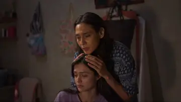Zasłona do filmu "Andai Ibu Tidak Menikah Dengan Ayah" #787452