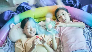 Zasłona do filmu "리틀 라이프" #799378
