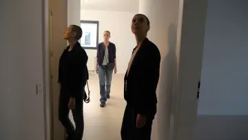 Zasłona do filmu "Interior zero" #782003