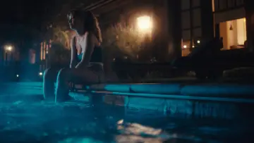 Zasłona do filmu "Say Less" #769138