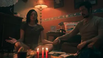 Zasłona do filmu "Sihir Pelakor" #673366