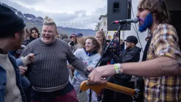 Zasłona do filmu "Islandia" #1569414
