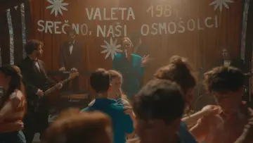Zasłona do filmu "Belo se pere na devetdeset" #809036
