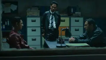 Zasłona do filmu "Dendam Malam Kelam" #714791
