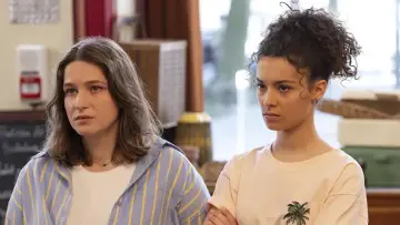 Zasłona do filmu "Un petit air de bonheur" #1865219