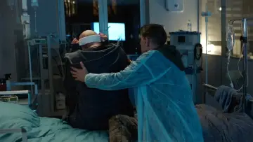 Zasłona do filmu "Особый пациент" #1793976
