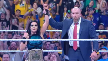 Zasłona do filmu "WWE Crown Jewel 2025" #695981