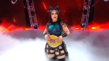 Zasłona do filmu "WWE Crown Jewel 2025" #695983