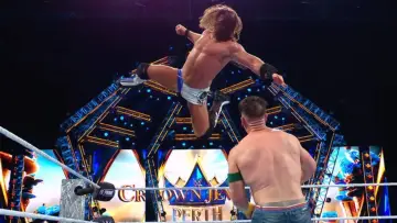 Zasłona do filmu "WWE Crown Jewel 2025" #695989