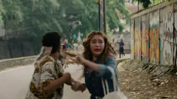 Zasłona do filmu "Check Out Sekarang, Pay Later (Caper)" #921885