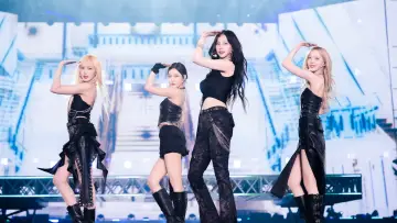 Zasłona do filmu "2024 aespa LIVE TOUR – SYNK：PARALLEL LINE – in TOKYO DOME -SPECIAL EDITION" #1846192