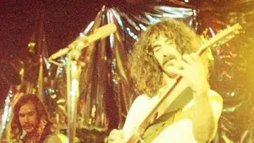 Zasłona do filmu "Frank Zappa: Cheaper Than Cheep" #1903863