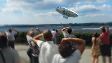 Zasłona do filmu "Totalna katastrofa: Zrobieni w balona" #675745