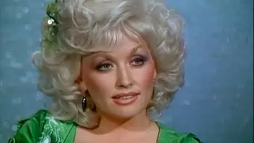 Zasłona do filmu "Dolly Parton : L