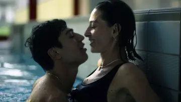 Zasłona do filmu "Nie mów do mnie mamo" #619502