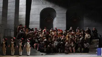 Zasłona do filmu "The Metropolitan Opera: Andrea Chénier" #544776
