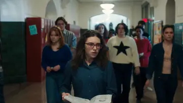 Zasłona do filmu "Run Amok" #538186