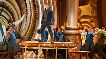 Zasłona do filmu "Wicked: One Wonderful Night" #626798